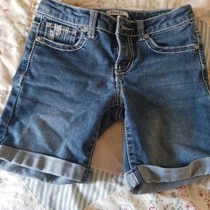 Girl's mudd jean shorts